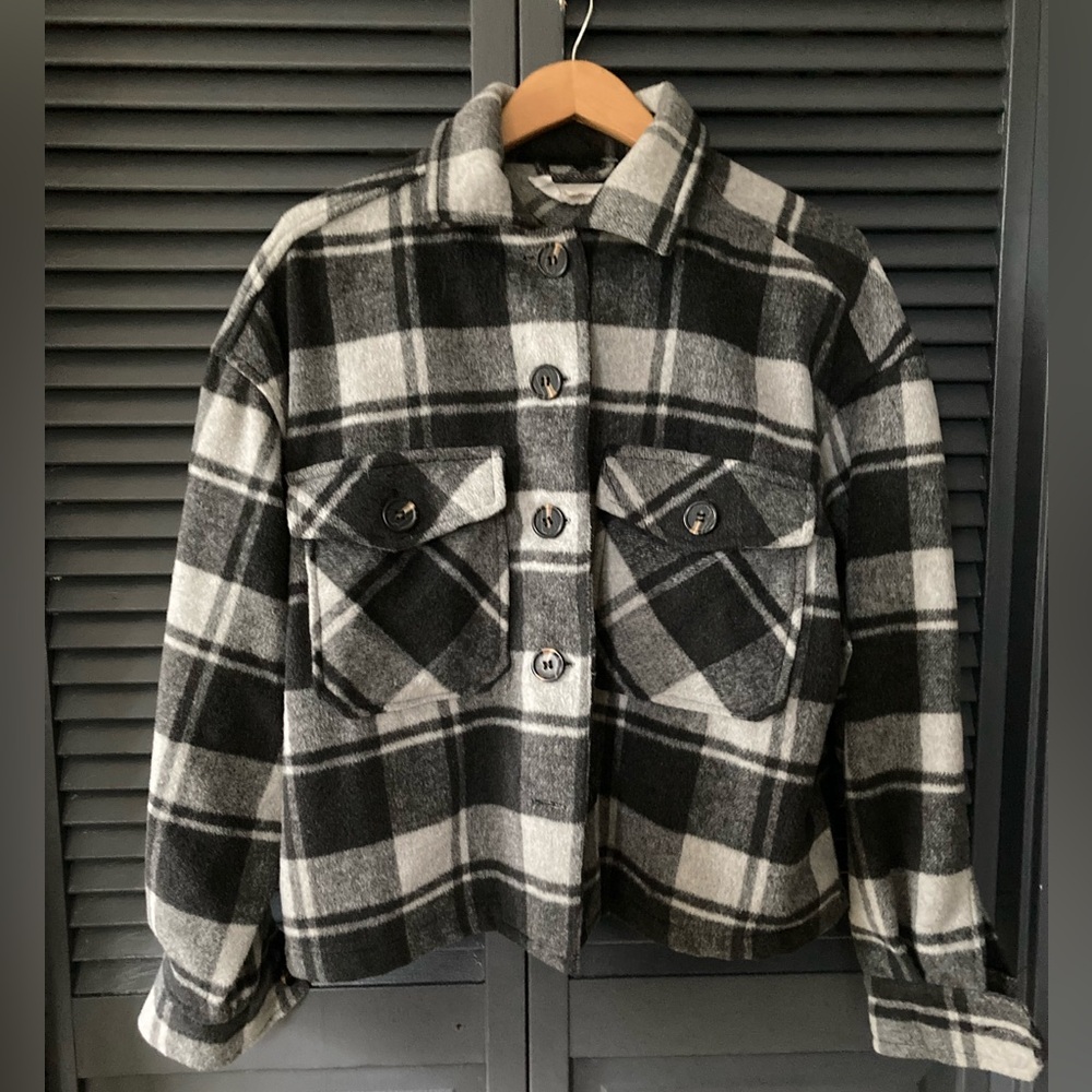 Cropped Plaid shirt Jacket